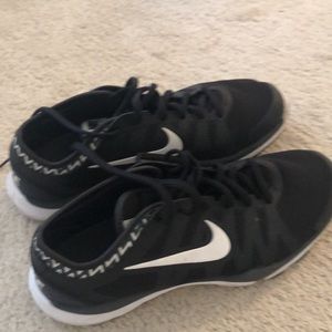Women’s Nike sneakers. Worn just a few times.